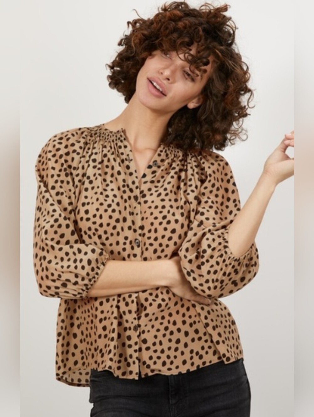 Tucker NYC - The Classic Blouse - Coffee Dot
